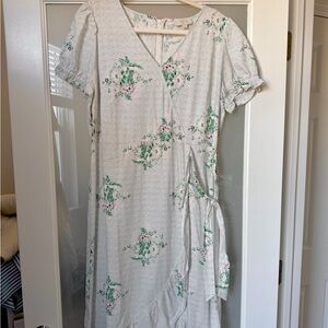Floral Wrap Dress in Gray and Green